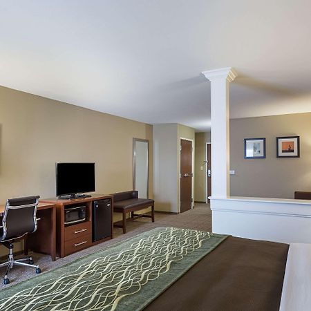 Comfort Inn & Suites Zachary Extérieur photo