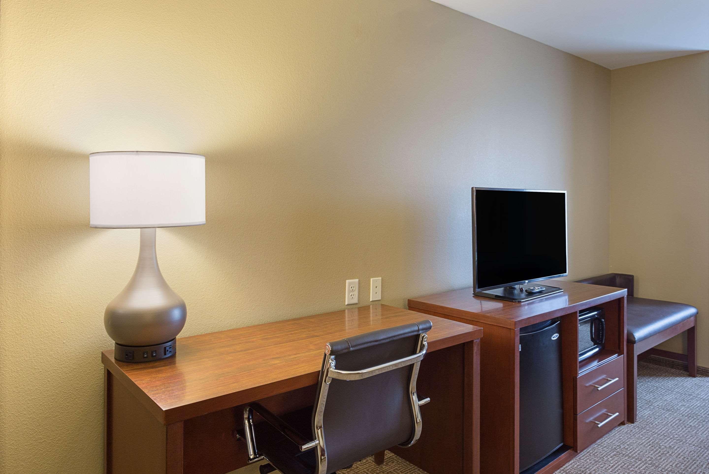 Comfort Inn & Suites Zachary Extérieur photo