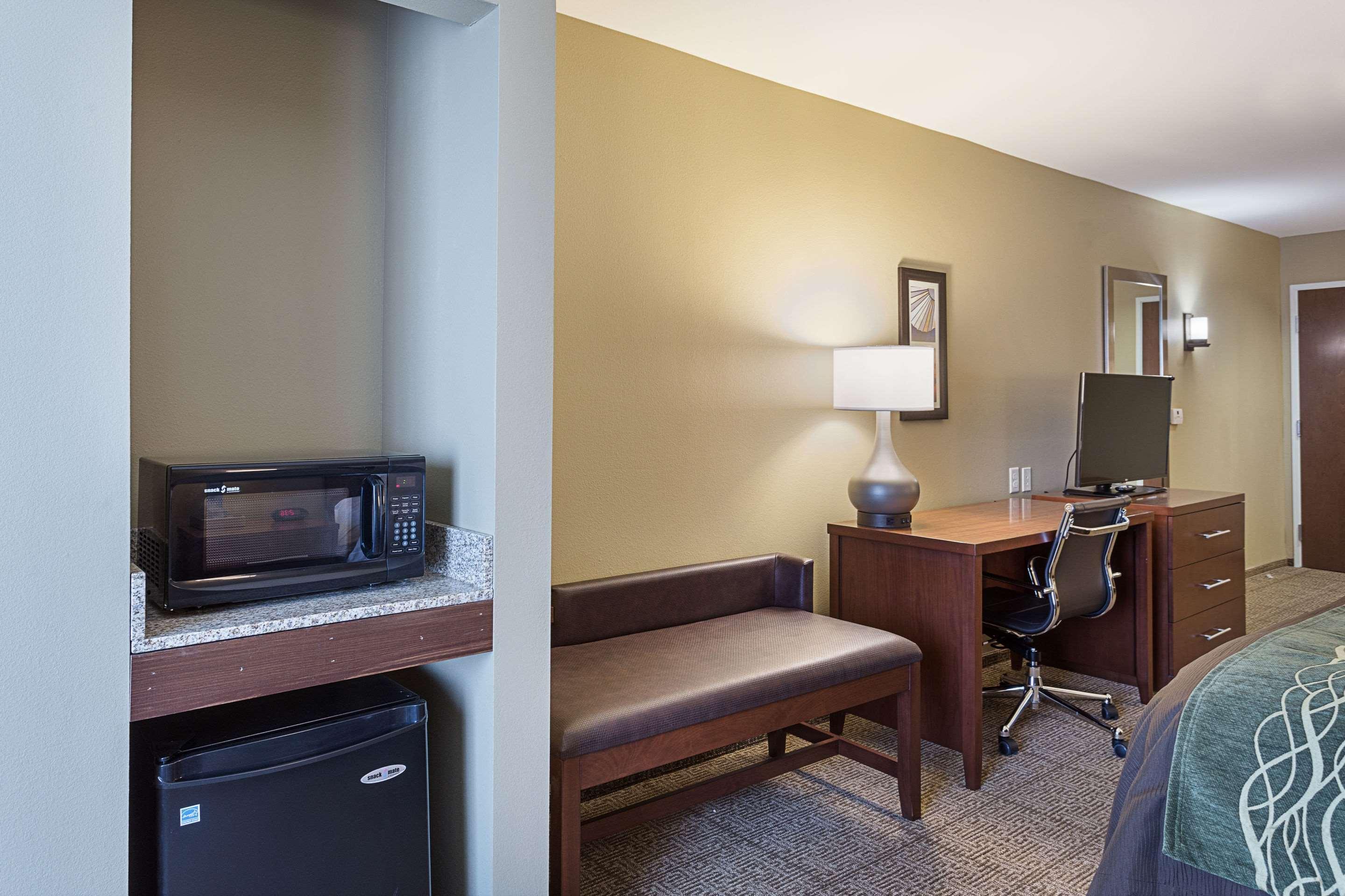 Comfort Inn & Suites Zachary Extérieur photo